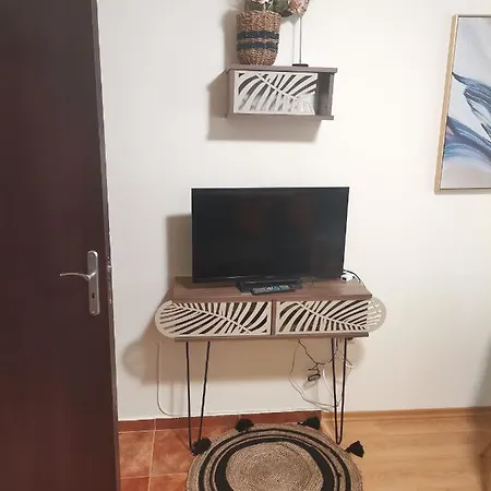 Ana/ ана Апартамент *